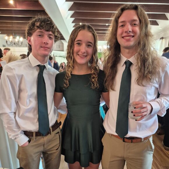 Gracefulknit is LIVE!!!  Please ❤️ this to be notified when I go LIVE! - Picture 6 of 9